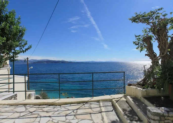 公寓 Sea Front Alexandra Nisaki (Corfu)
